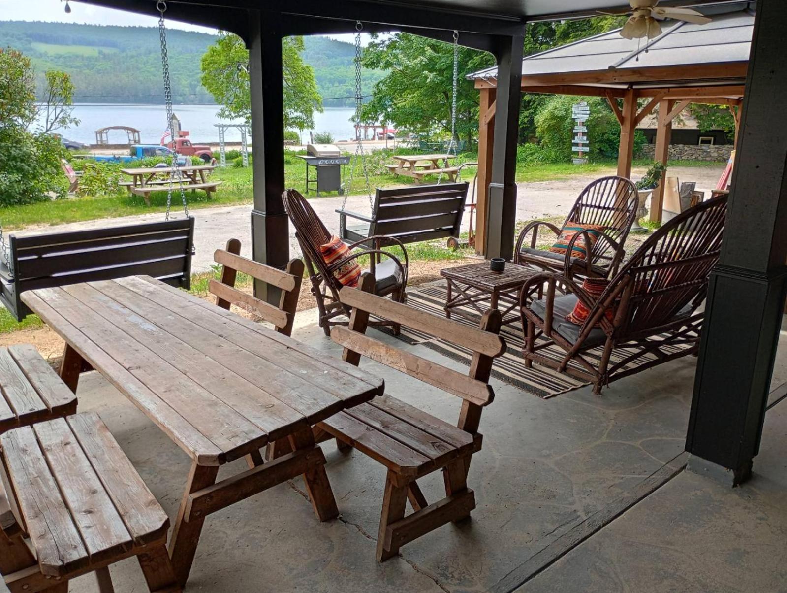 Cottage Place On Squam Lake - Cabins Holderness Eksteriør billede